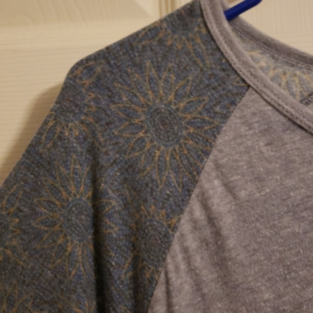 LulaRoe Randy 2XL - Picture 2 of 5